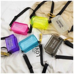 TÚI ĐEO CHÉO TRONG SUỐT FASHION