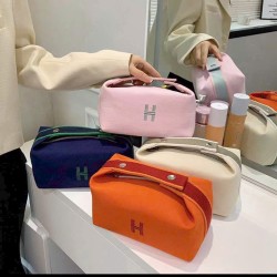 TÚI ĐỰNG MỸ PHẨM CHỮ H