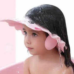 MŨ TẮM CHO BÉ CÓ CHẮN NƯỚC CHE TAI