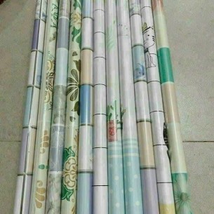 CUỘN GIẤY DÁN BẾP HOA VĂN