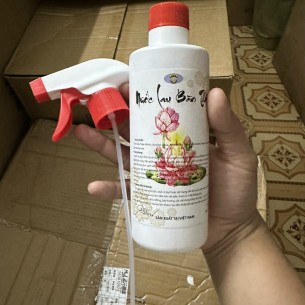NƯỚC LAU BÀN THỜ