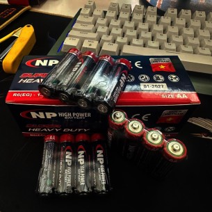 HỘP 40 VIÊN PIN 2A NP