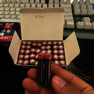 HỘP 40 VIÊN PIN 3A NP