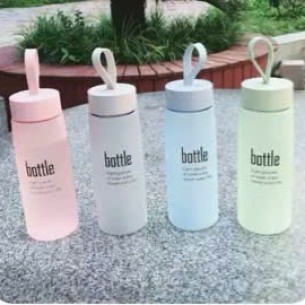 CHAI NƯỚC BOTTLE CÓ QUAI DÂY