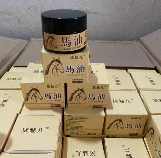 CAO NGỰA TRỊ CHÂN NỨT NẺ
