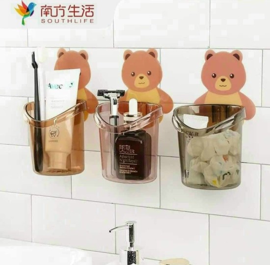 LY GẤU ĐỰNG BÀN CHẢI