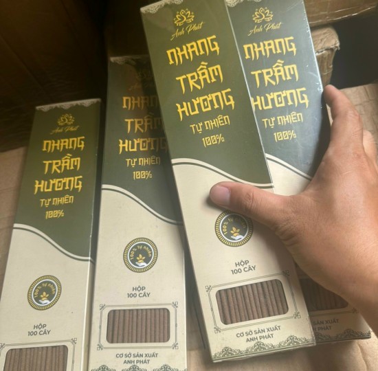 NHANG TRẦM HƯƠNG HỘP 100 CÂY ANH PHÁT