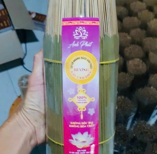 NHANG KHUYNH DIỆP BÓ 1KG 3 TẤC